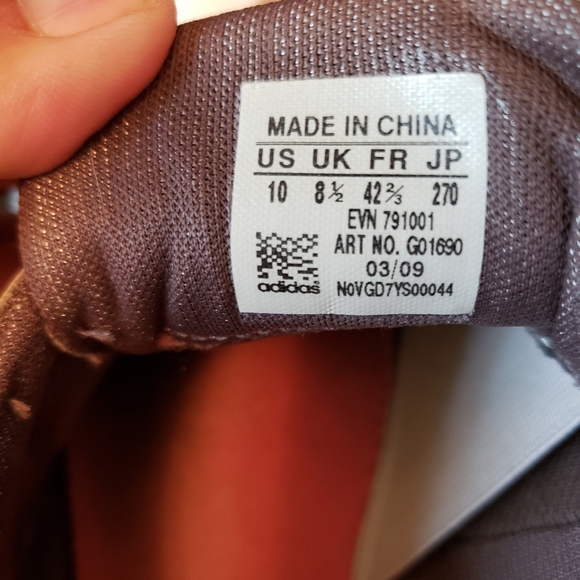 Adidas  Sleek patent running shoes - Picture 3 of 5